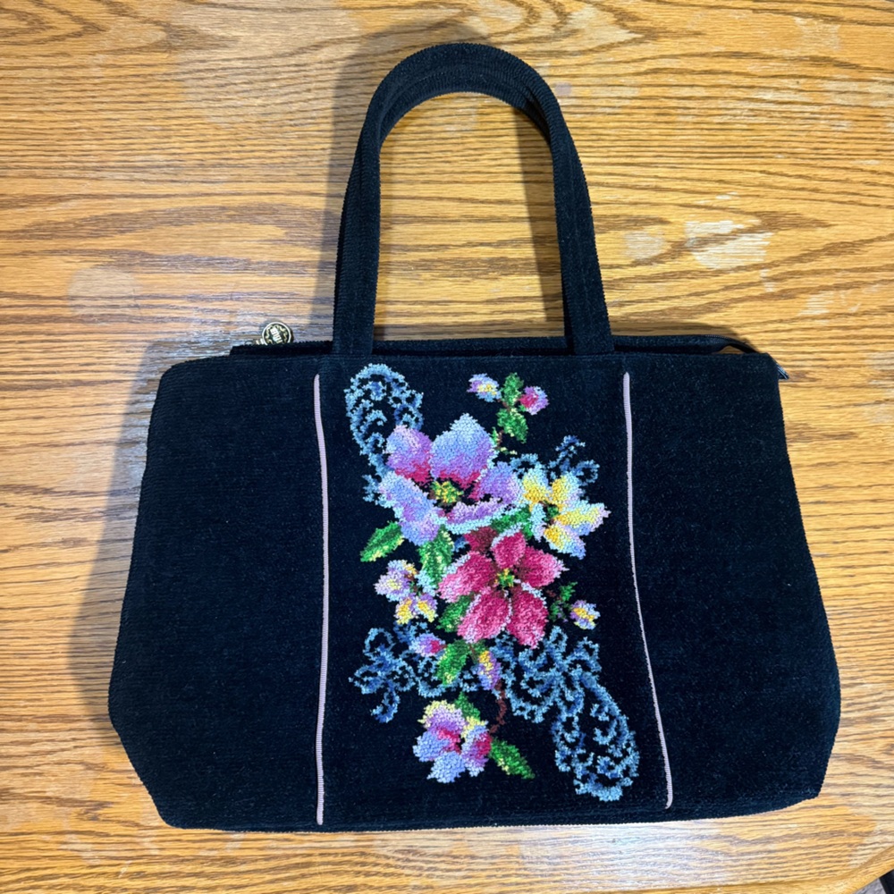EUC Feiler Petit Point Needlepoint Floral Chenille Tapestry Bag/Tote Purse
